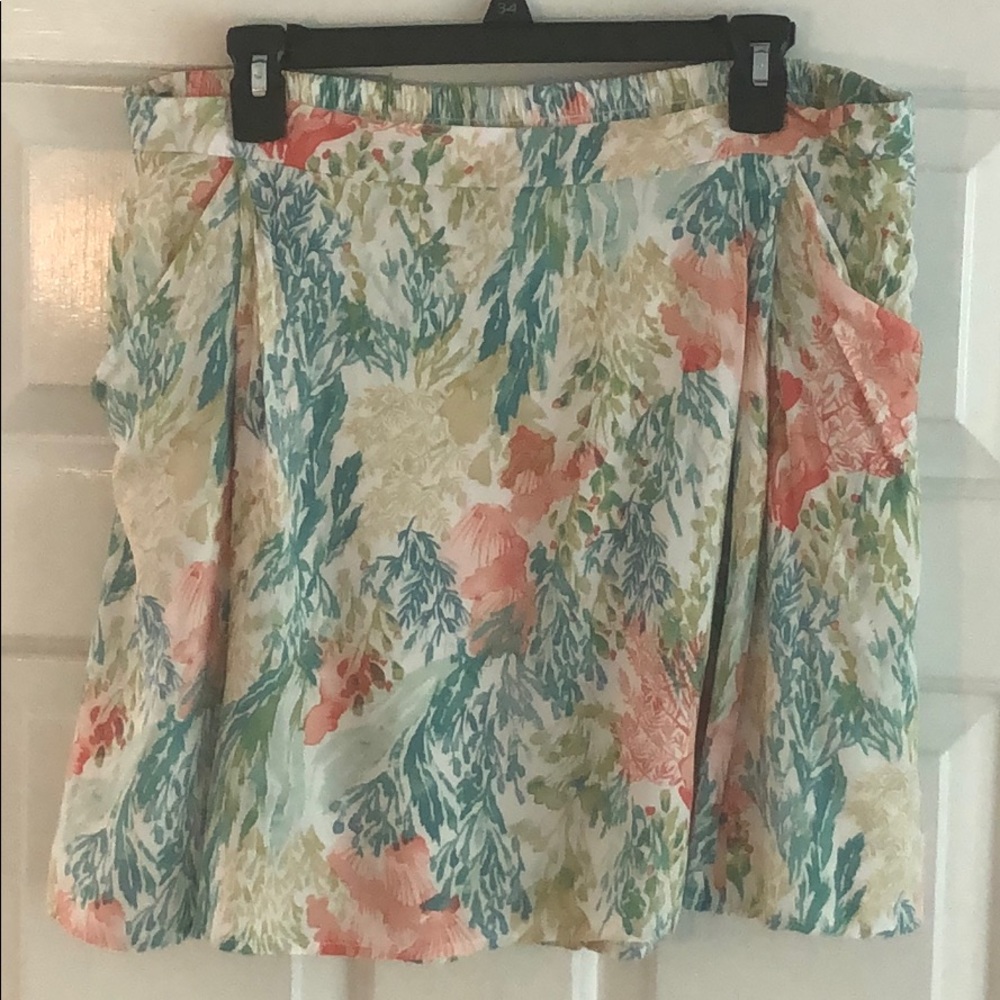 Old Navy Coral, Teal, Tan A-line Skirt Size Large